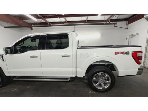 Used 2022 Ford F150 Lariat image 6
