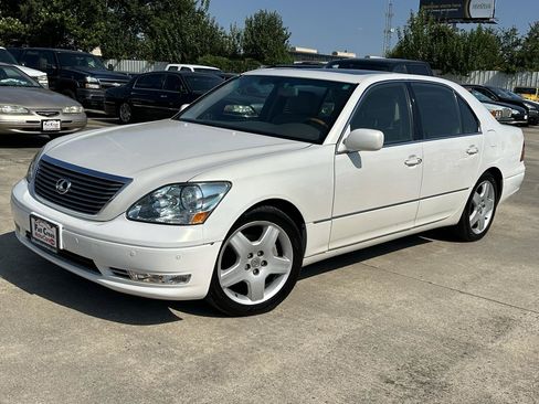 Used 2006 Lexus LS 430 RWD image 86