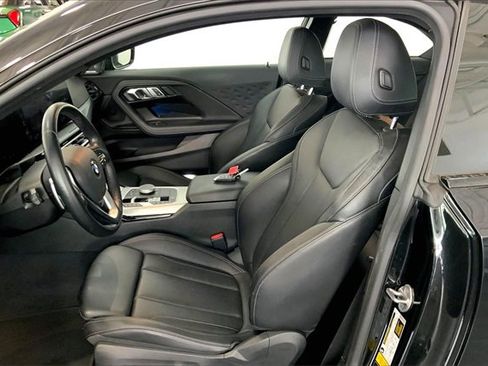 Used 2023 BMW 230i Coupe w/ Premium Package image 24