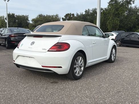 Used 2019 Volkswagen Beetle 2.0T SE FWD image 5