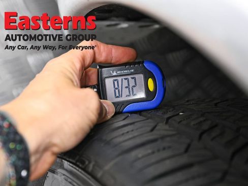 Used 2022 Dodge Durango R/T AWD/4WD image 31