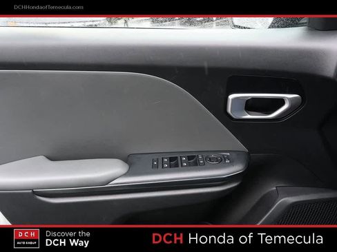 Used 2025 Kia K4 LXS image 16