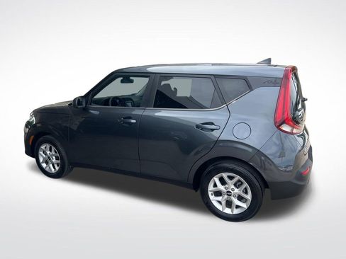 Certified 2022 Kia Soul LX w/ Technology Package FWD image 48
