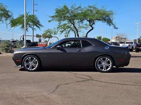 Used 2022 Dodge Challenger R/T image 8