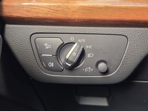 Certified 2023 Audi Q5 2.0T Premium w/ Convenience Package image 26