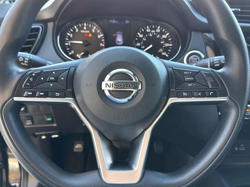 Used 2019 Nissan Rogue Sport SV AWD/4WD image 18