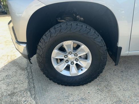 Used 2019 Chevrolet Silverado 1500 LT w/ All-Star Edition image 9