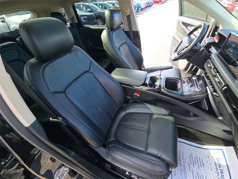 Used 2022 Lincoln Nautilus Reserve w/ Equipment Group 201A image 25