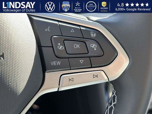 New 2026 Volkswagen Taos SEL image 16