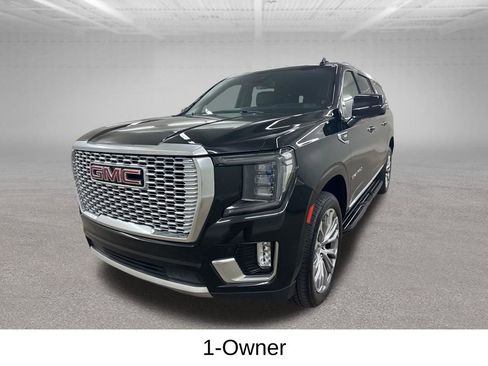 Used 2023 GMC Yukon XL Denali AWD/4WD image 8