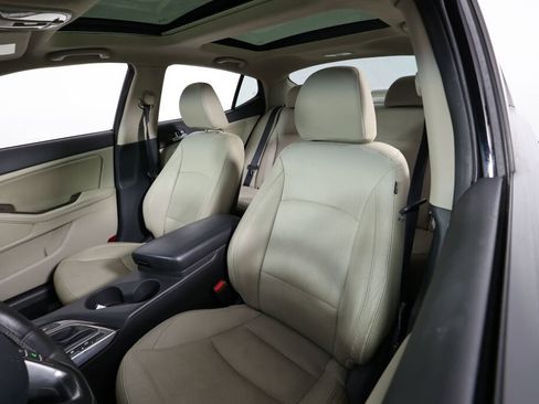 Used 2013 Kia Optima EX w/ Premium Pkg image 11