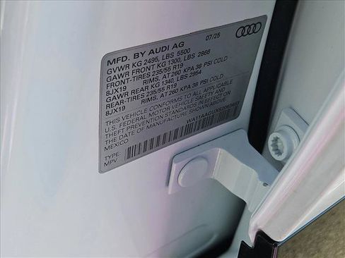 Certified 2025 Audi Q5 Premium w/ Convenience Package AWD/4WD image 26