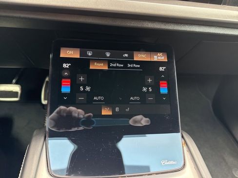 Used 2026 Cadillac Vistiq Sport image 36