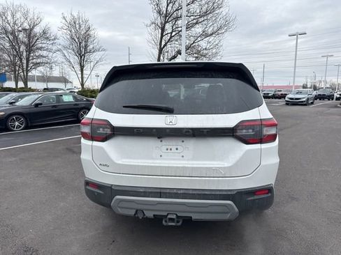 Used 2023 Honda Pilot EX-L image 12