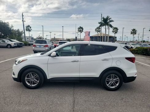 Used 2018 Hyundai Santa Fe Sport image 14