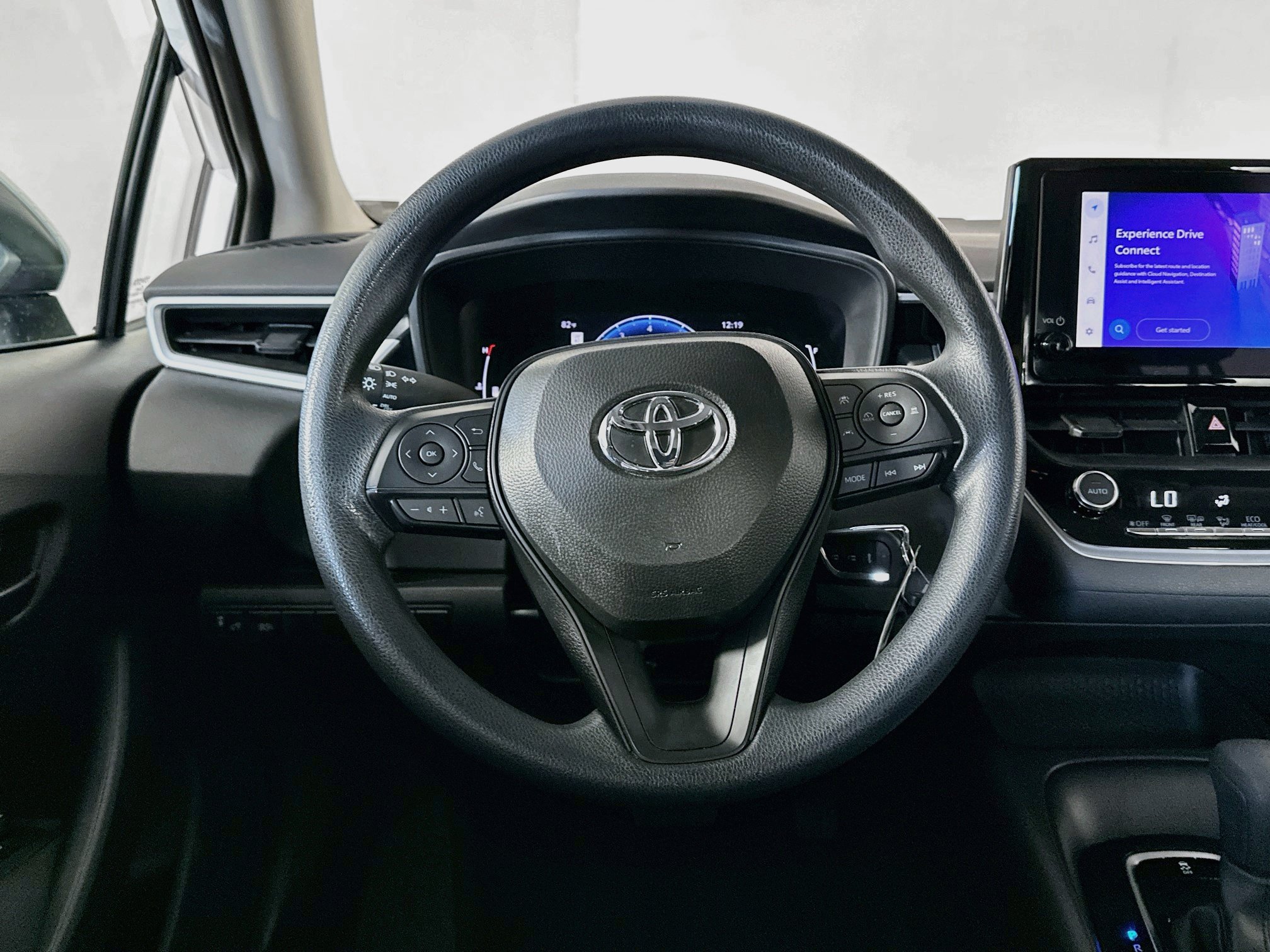 Used 2026 Toyota Corolla LE FWD image 18