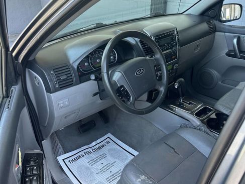 Used 2007 Kia Sorento EX w/ Luxury Pkg RWD image 6