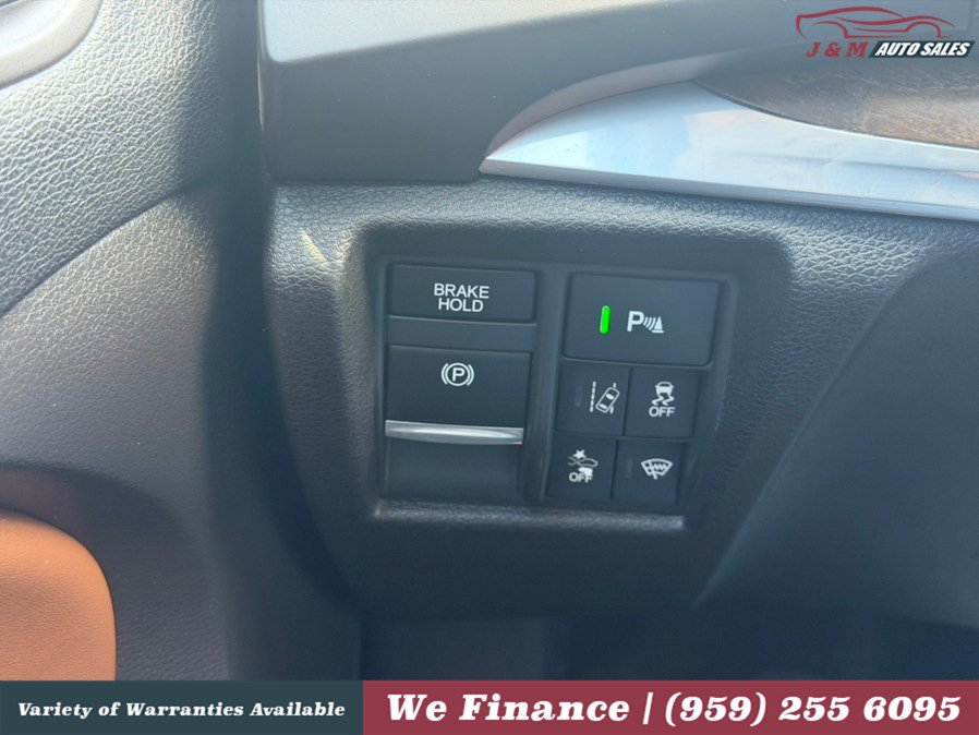 Used 2018 Acura MDX w/ Advance & Entertainment Pkg AWD/4WD image 25