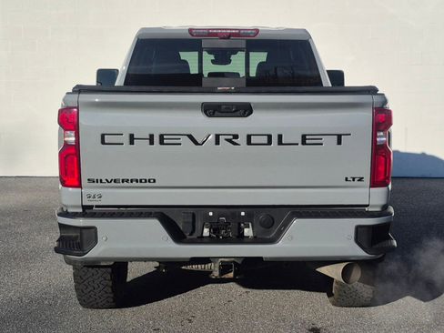 Used 2024 Chevrolet Silverado 3500 LTZ w/ LTZ Plus Package image 18