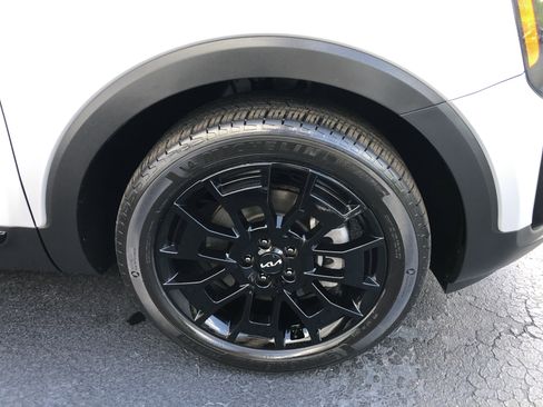 Used 2022 Kia Telluride SX w/ SX Prestige Package AWD/4WD image 40