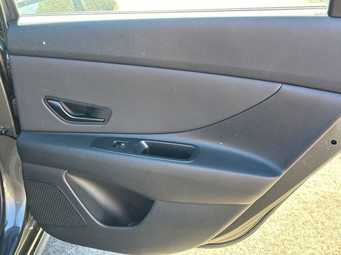 New 2025 Hyundai Elantra Sport image 16