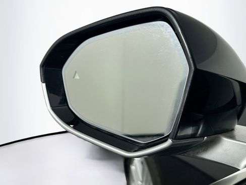 Used 2024 BMW 530i image 16