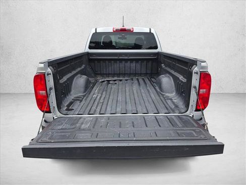 Used 2019 Chevrolet Colorado W/T RWD image 16