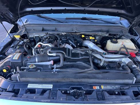 Used 2016 Ford F350 Lariat w/ Chrome Package image 27