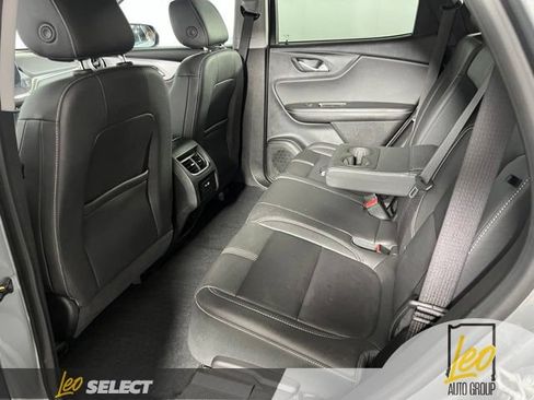 Used 2023 Chevrolet Blazer LT w/ Midnight/Sport Edition FWD image 18
