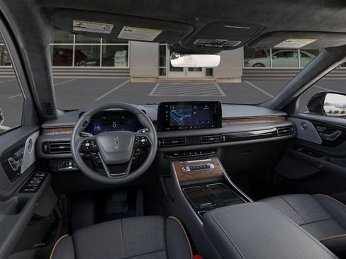 New 2025 Lincoln Aviator Black Label image 9