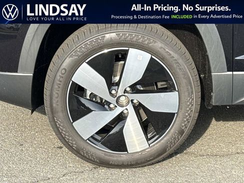 New 2026 Volkswagen Taos S AWD/4WD image 8