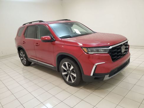 Used 2023 Honda Pilot Elite image 28