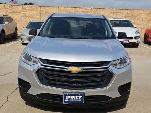 Used 2019 Chevrolet Traverse LS FWD image 10