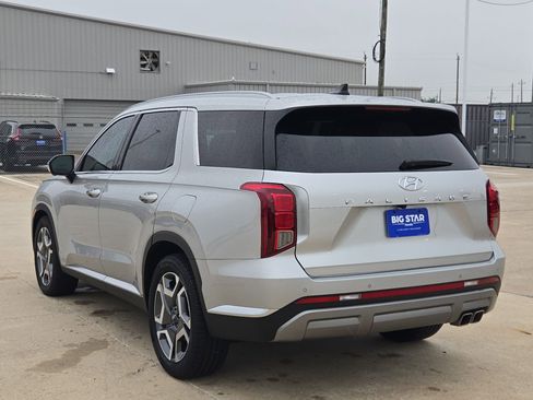 Used 2024 Hyundai Palisade Limited FWD image 6