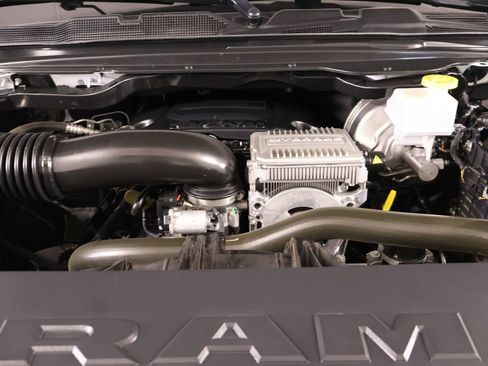 Used 2024 RAM 1500 Limited AWD/4WD image 21