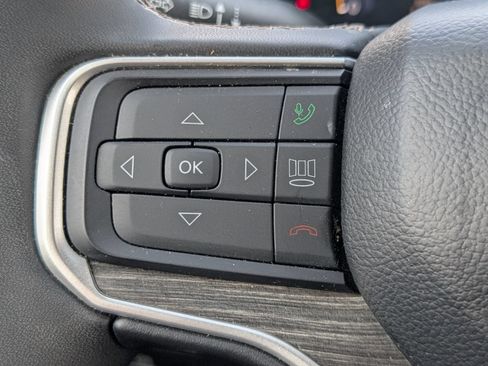Used 2024 Jeep Wagoneer Series II AWD/4WD image 13