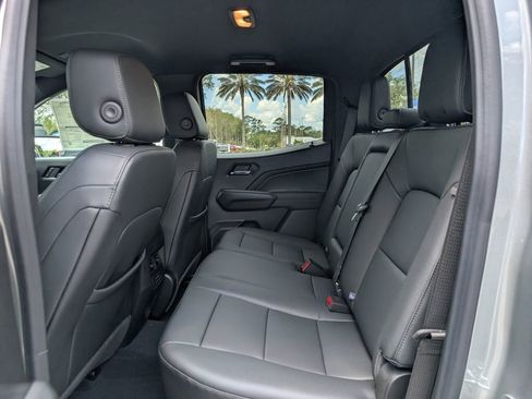 New 2026 Chevrolet Colorado LT RWD image 15