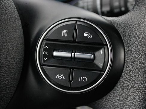 Used 2024 Kia Soul LX w/ Option Group 015 FWD image 25