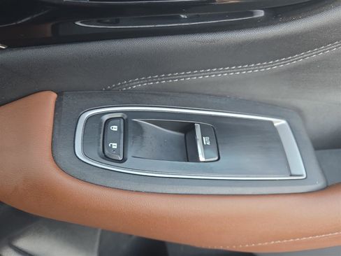 Used 2022 Subaru Outback Touring image 35