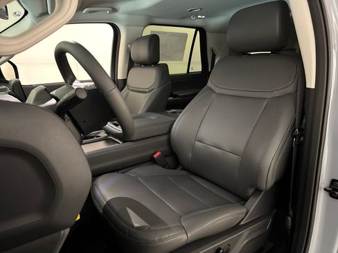 New 2026 Ford Expedition Max Active RWD image 26