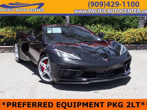 Used 2021 Chevrolet Corvette Stingray Preferred Cpe w/ Z51 Performance Package RWD image 1