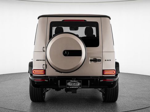 Used 2025 Mercedes-Benz G 63 AMG 4MATIC image 4
