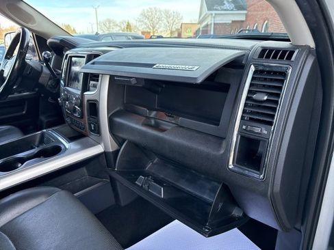 Used 2018 RAM 3500 Laramie image 46