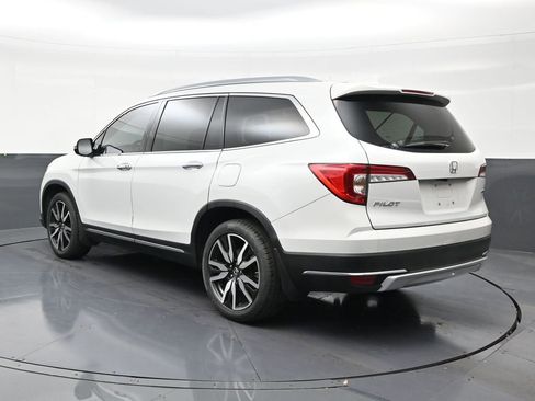 Used 2022 Honda Pilot Touring image 3