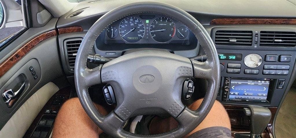 Used 1999 INFINITI Q45 Touring RWD image 22