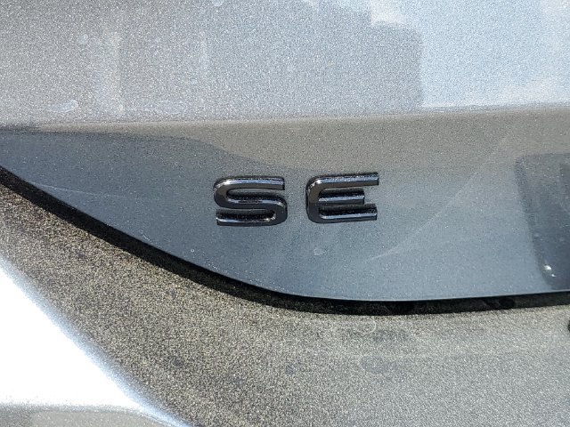 New 2026 Volkswagen Tiguan SE R-Line AWD/4WD image 7