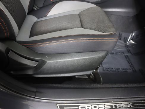 Used 2023 Subaru Crosstrek 2.0i Premium image 29