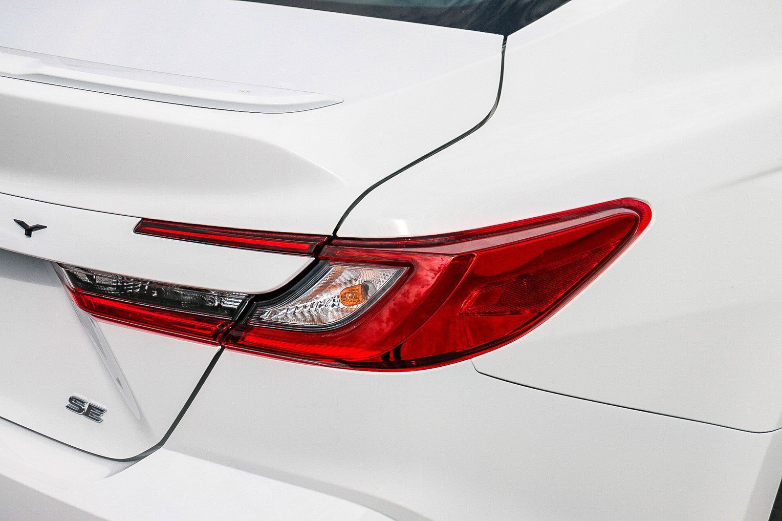 New 2026 Toyota Camry SE FWD image 10