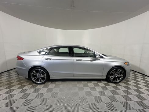 Used 2019 Ford Fusion Titanium AWD/4WD image 8