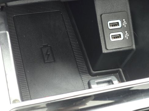 Used 2020 Ford Edge ST w/ Equipment Group 401A image 8